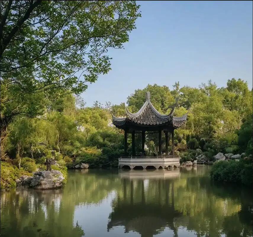 鞍山铁西凡蕾餐饮有限公司